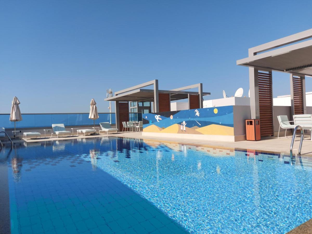 Beach Walk Hotel Jumeirah Дубай Экстерьер фото